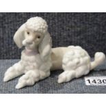 Large Lladro Poole figurine, L: 17 cm. P&P Group 1 (£14+VAT for the first lot and £1+VAT for