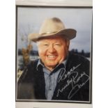Mickey Rooney, framed signed photograph, 24 x 19 cm, with CoA from Todd Mueller. P&P Group 2 (£18+