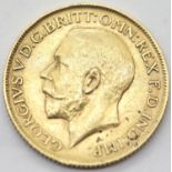George V 1911 full sovereign. P&P Group 1 (£14+VAT for the first lot and £1+VAT for subsequent lots)