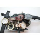 Box of mixed gents and ladies wristwatches. P&P Group 1 (£14+VAT for the first lot and £1+VAT for