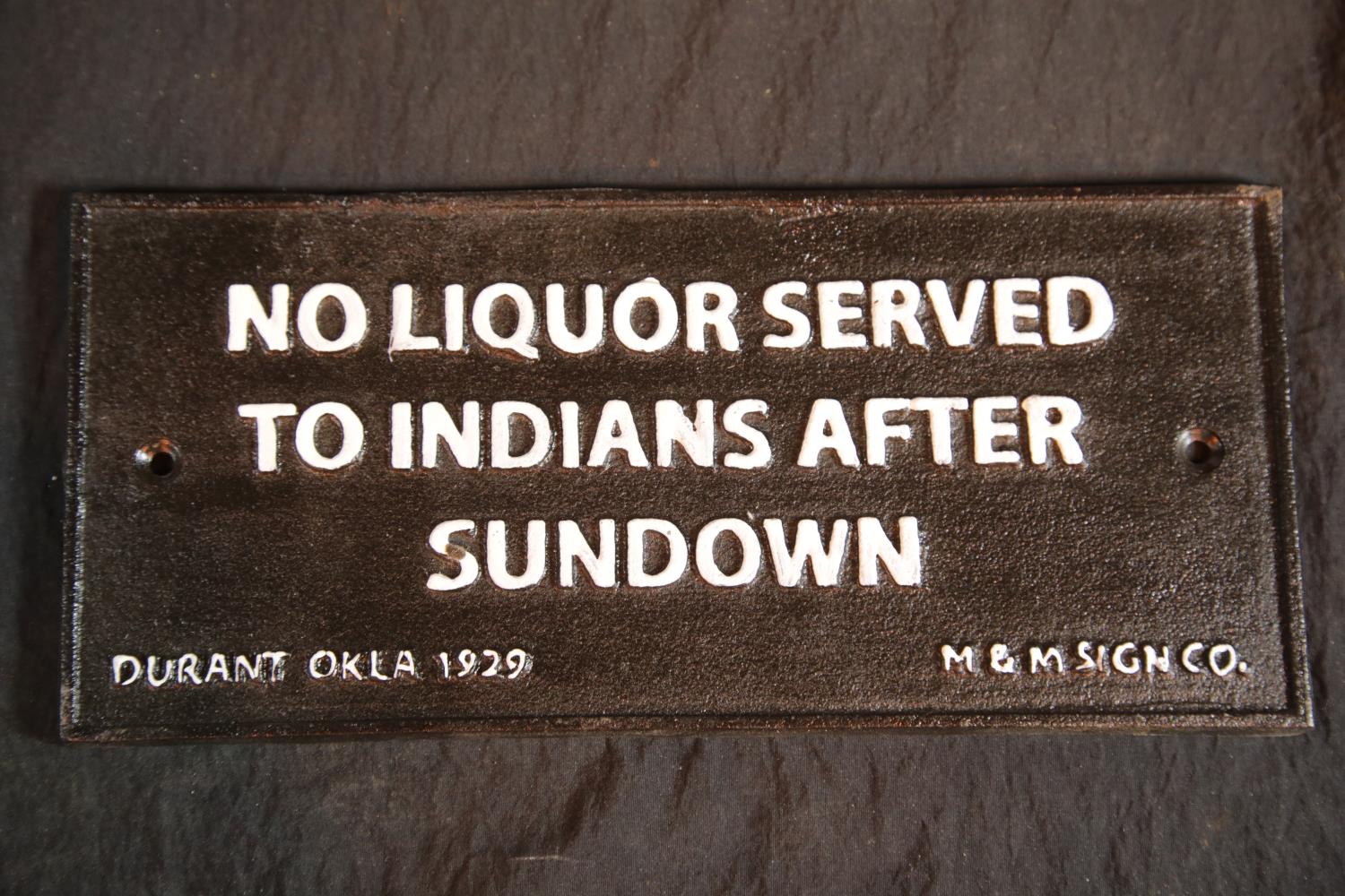 Cast iron No Liquor Served sign, 24 x 11 cm. P&P Group 2 (£18+VAT for the first lot and £2+VAT for