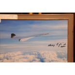 Harry Linfield (pilot) signed Concorde In Flight photograph, 20 x 25 cm, with CoA from Chaucer