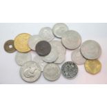 Collection of mixed worldwide coins. P&P Group 1 (£14+VAT for the first lot and £1+VAT for