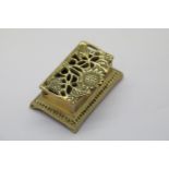 Edwardian brass stamp box with 2 compartments. P&P Group 1 (£14+VAT for the first lot and £1+VAT for