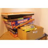 Collection of games and jigsaws inc David Nixon Magic Box and some Britains toy items. P&P Group