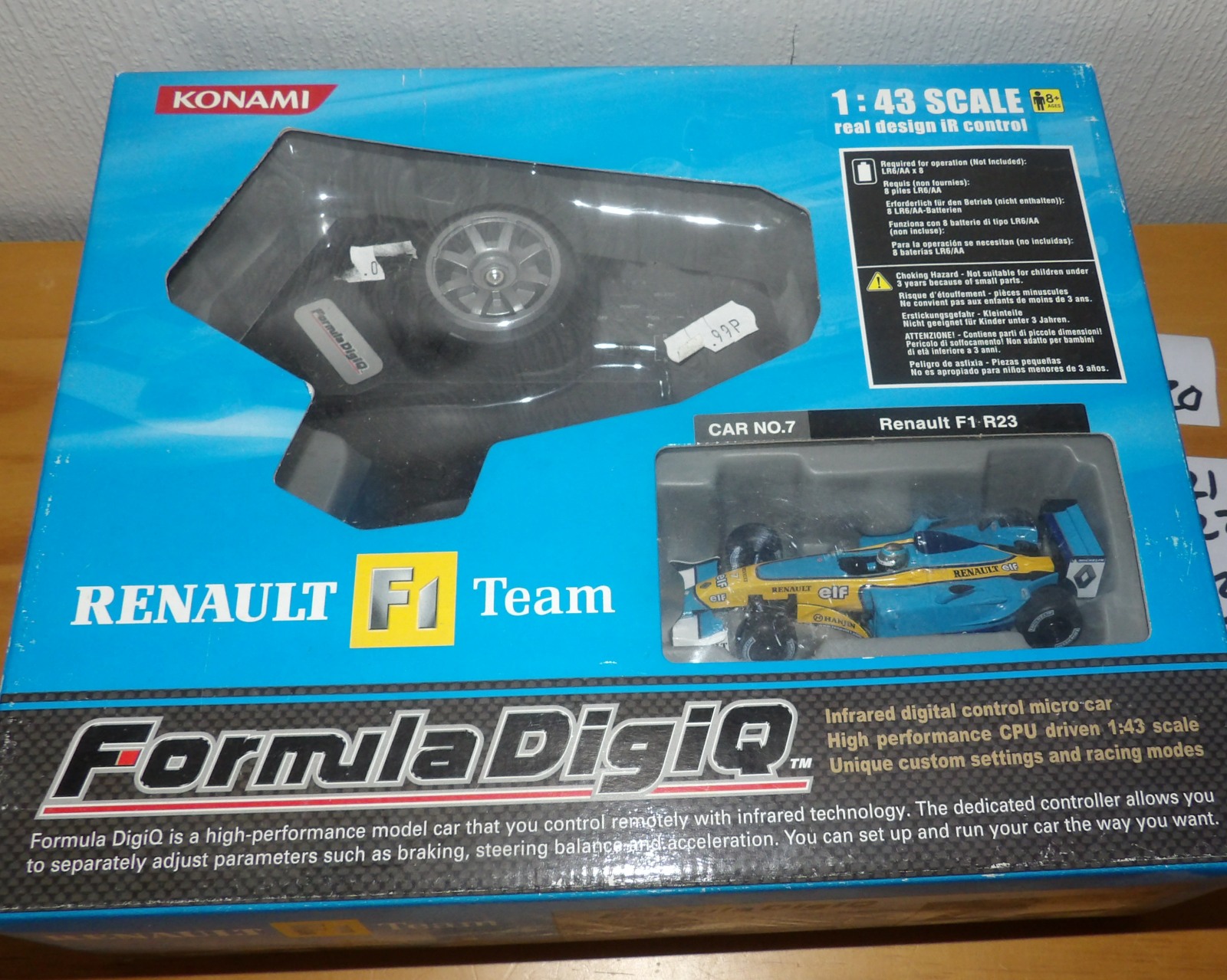 1.43 Scale KONAMA FormulaDigiQ IR Control F1 Car Renault F1 Team.P&P Group 1 (£14+VAT for the