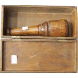 Antique wooden masons mallet in a wooden box. Mallet has old treated woodworm. P&P Group 2 (£18+