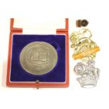 Boxed GWR white metal medallion and three railway badges. P&P Group 1 (£14+VAT for the first lot and