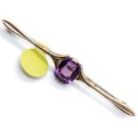 Antique 9ct rose gold, large amethyst brooch, L: 65mm, 2.7g. P&P Group 1 (£14+VAT for the first