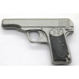 Good quality cast metal miniature Browning pistol, L: 8 cm. P&P Group 1 (£14+VAT for the first lot