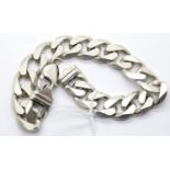 925 silver curb bracelet, L: 21 cm, 51g. P&P Group 1 (£14+VAT for the first lot and £1+VAT for