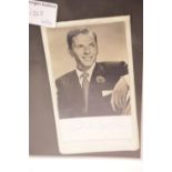 1940s photograph of Frank Sinatra with signature, no provenance. P&P Group 1 (£14+VAT for the