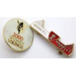 Two enamel Rugby League badges, largest L: 3.8 cm. P&P Group 1 (£14+VAT for the first lot and £1+VAT