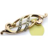 Antique 9ct rose gold seed pearl brooch, L: 42 mm, 1.9g. P&P Group 1 (£14+VAT for the first lot