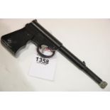 Vintage type T J Harrington GAT air pistol. P&P Group 2 (£18+VAT for the first lot and £2+VAT for
