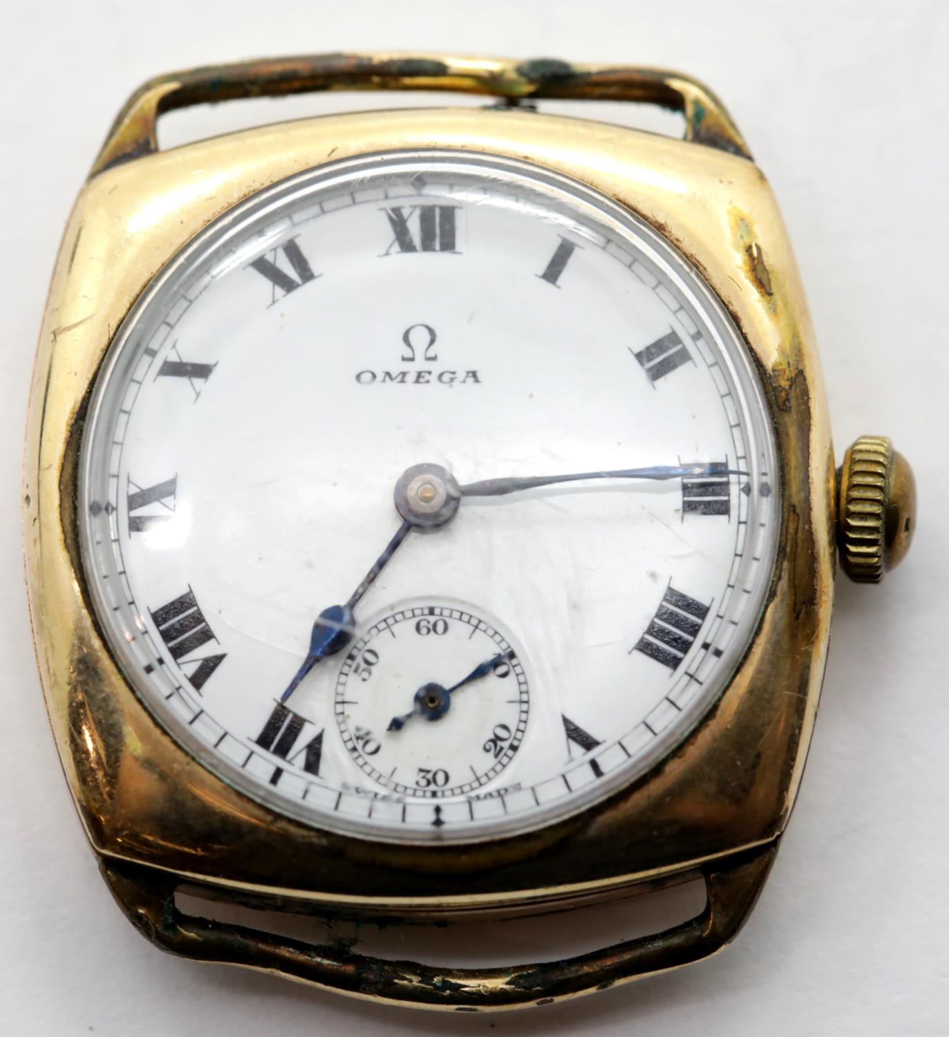 Gents Omega 9ct gold Swiss movement watch head, D: 29 mm. P&P Group 1 (£14+VAT for the first lot and