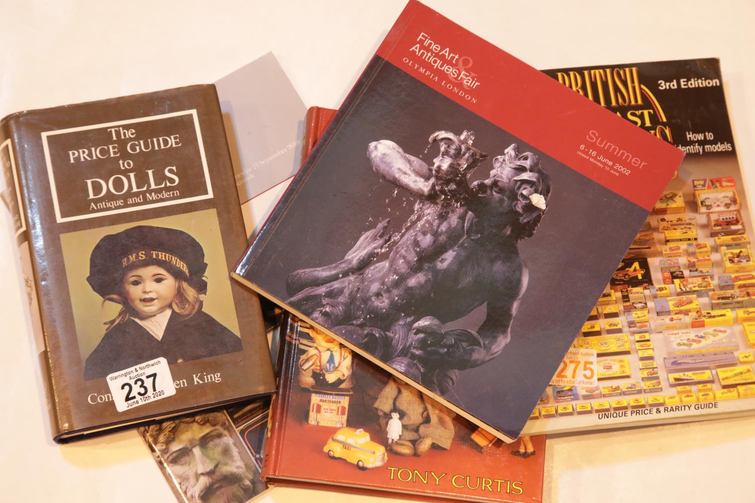 Collection of antique related books. P&P Group 1 (£14+VAT for the first lot and £1+VAT for