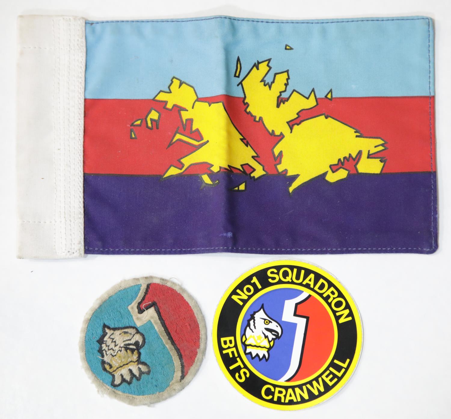 British Falklands Conflict style high-ranking officer's staff car pennant, 25 x 14 cm, window