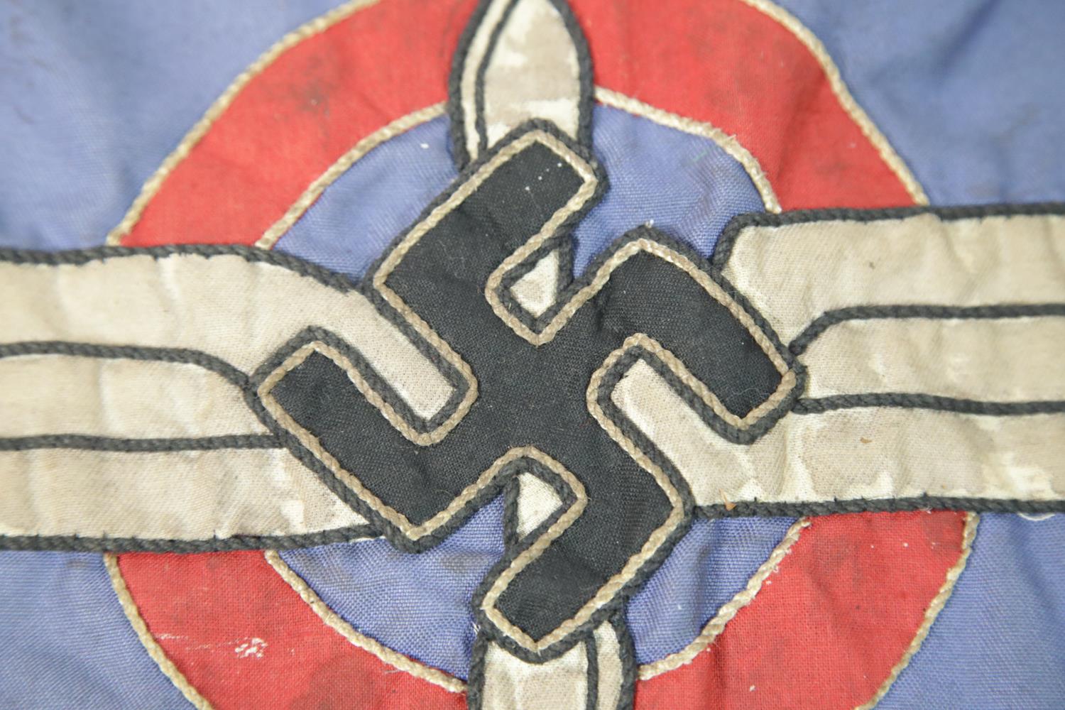 German WWII style DLV banner with gold fringe, 40 x 40 cm. P&P Group 1 (£14+VAT for the first lot - Image 3 of 6