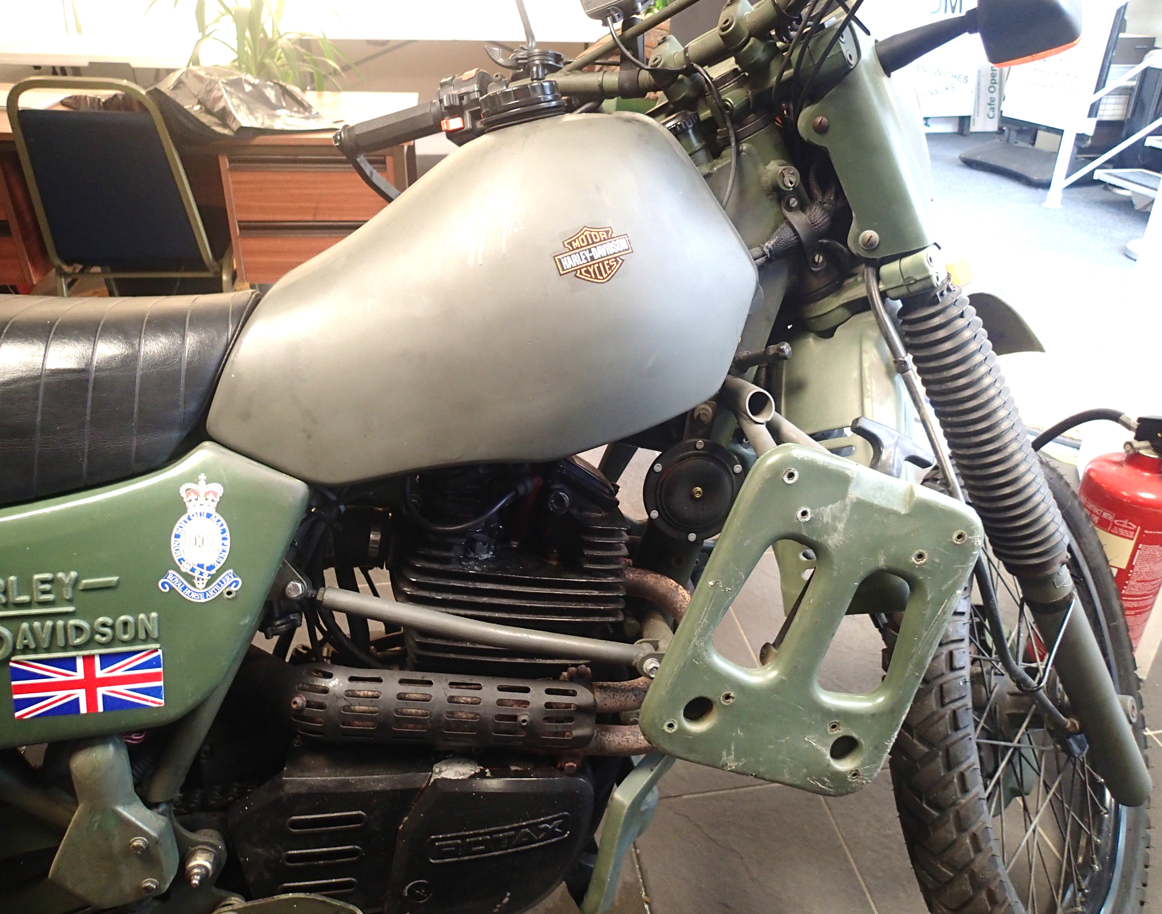 Harley Davidson MT 348CC petrol military motorbike, complete with side compartment for a SA80 and - Image 2 of 8