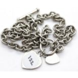 Silver heavy link T-bar heart pendant chain. P&P group 1 (£14 for the first lot and £1 for