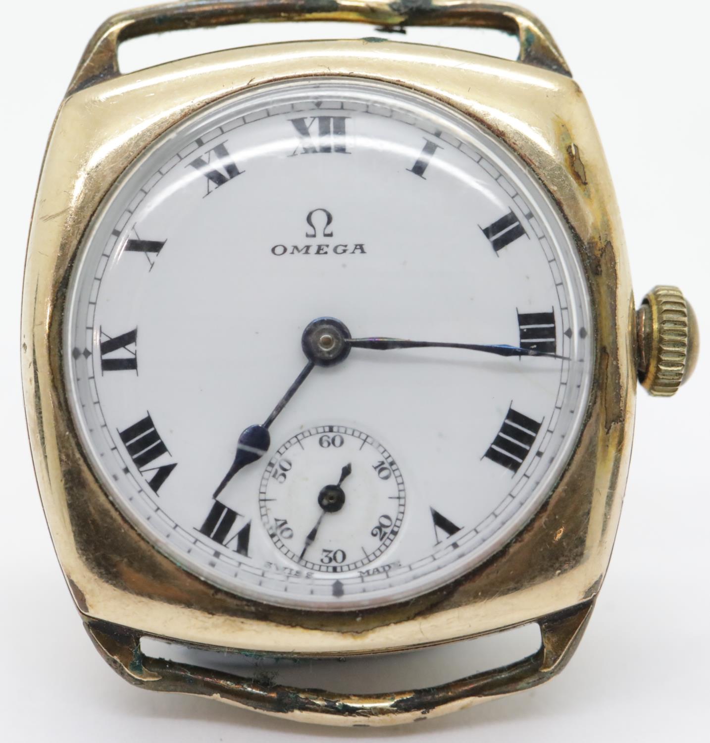 Gents Omega 9ct gold Swiss movement watch head, D: 29 mm. P&P Group 1 (£14+VAT for the first lot and