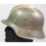 German WWII style helmet with liner, lacking chinstrap. P&P Group 2 (£18+VAT for the first lot