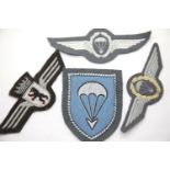 Four mixed aviation and parachutists cloth badges. P&P Group 1 (£14+VAT for the first lot and £1+VAT