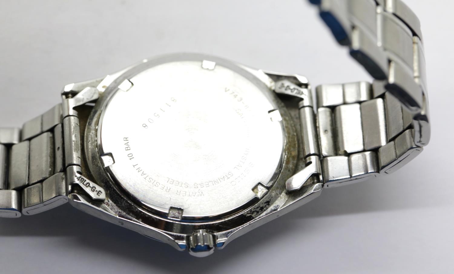 Seiko sapphire wristwatch on stainless steel matching strap. P&P Group 1 (£14+VAT for the first - Image 2 of 2
