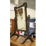 Arts and Crafts type oak dressing table mirror with spiraled supports and stretcher, H: 65 cm.