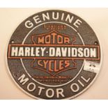 Cast iron Harley Davidson Motor Oil sign, D: 24 cm. P&P Group 2 (£18+VAT for the first lot and £2+