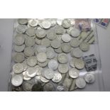 Quantity of football coins including aluminum. P&P Group 2 (£18+VAT for the first lot and £2+VAT for