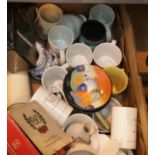 Box of mixed ceramics. This lot is not available for in-house P&P.