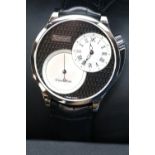 Korloff Grand Huit wristwatch on mother of pearl alligator strap (Swiss made) - GRAND CUIR. This