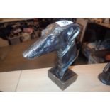 Cast iron dog head figurine, H: 22 cm. P&P Group 2 (£18+VAT for the first lot and £3+VAT for