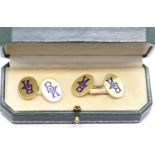 Pair of 18ct yellow gold gents cufflinks marked BK, C & F maker. P&P Group 1 (£14+VAT for the