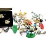 Box of mixed earrings including Disney Originals. P&P Group 1 (£14+VAT for the first lot and £1+