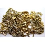 Large quantity of heavy yellow metal chains and bracelets. P&P Group 1 (£14+VAT for the first lot