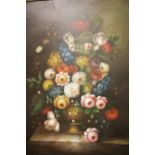 Large Victorian still life gilt framed oil on canvas, unsigned. 99 x 74 cm, This lot is not
