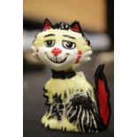 Lorna Bailey cat, Shaggy, H: 14 cm. P&P Group 2 (£18+VAT for the first lot and £3+VAT for subsequent