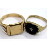 9ct gold gentleman's signet ring size V and a 9ct gold and onyx ring set with small diamond size