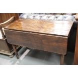 Antique oak pembroke table with single drawer. This lot is not available for in-house P&P.