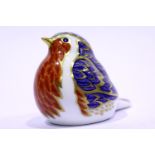 Royal Crown Derby Robin, H: 7 cm. P&P Group 1 (£14+VAT for the first lot and £1+VAT for subsequent