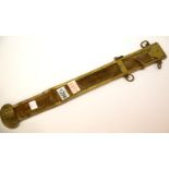 French brass scabbard in poor condition. L: 60 cm. P&P Group 3 (£25+VAT for the first lot and £5+VAT