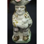 Antique Toby jug, H: 23 cm. P&P Group 3 (£25+VAT for the first lot and £5+VAT for subsequent lots)