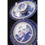 Quantity of Booths Old Willow pattern ceramics. P&P Group 3 (£25+VAT for the first lot and £5+VAT