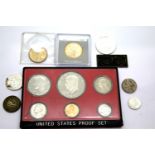USA 1971 proof set and other American coins. P&P Group 1 (£14+VAT for the first lot and £1+VAT for