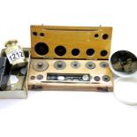Mixed brass scale weights including an incomplete boxed set. P&P Group 2 (£18+VAT for the first