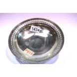 Hallmarked silver pedestal bowl with pierced rim, Birmingham assay, 285g. P&P Group 1 (£14+VAT for