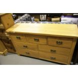 Contemporary oak set of three short over four drawers, 160 x 45 x 45 cm. This lot is not available